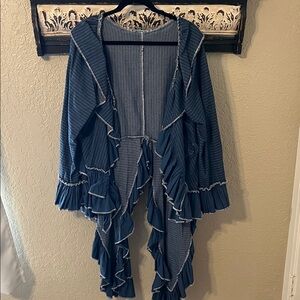 Chic Ruffled Women's Cardigan